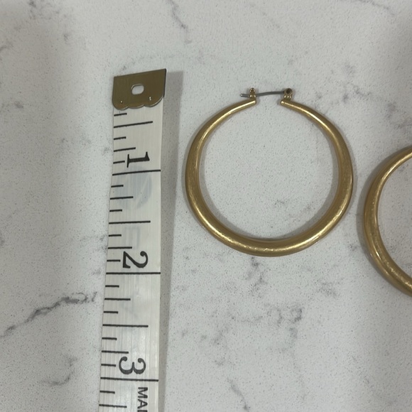 Super Lightweight Gold Plated Hoop Earrings - Picture 3 of 3